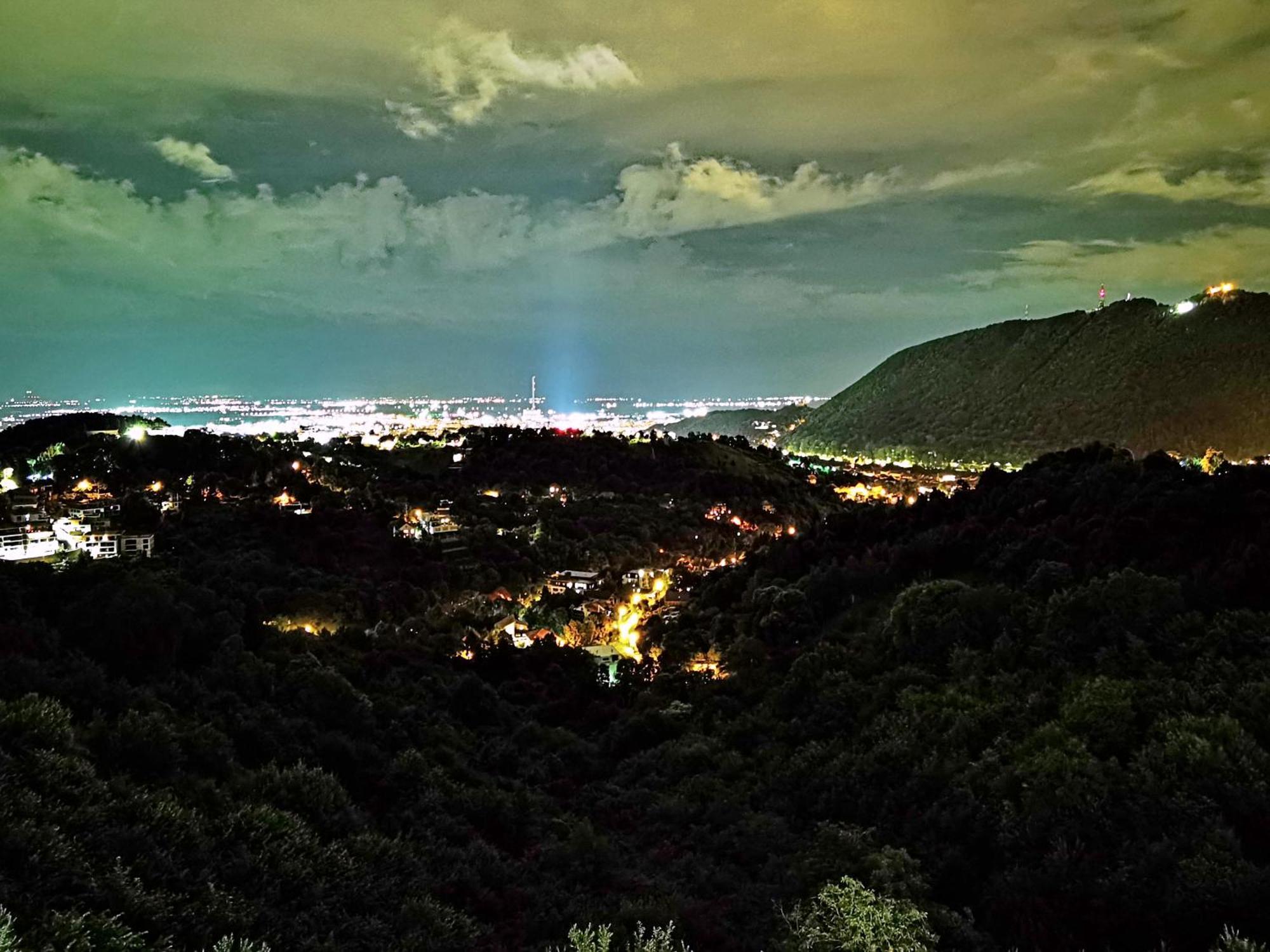 Coroni Seasons Apart With Panoramic View Brašov Exteriér fotografie